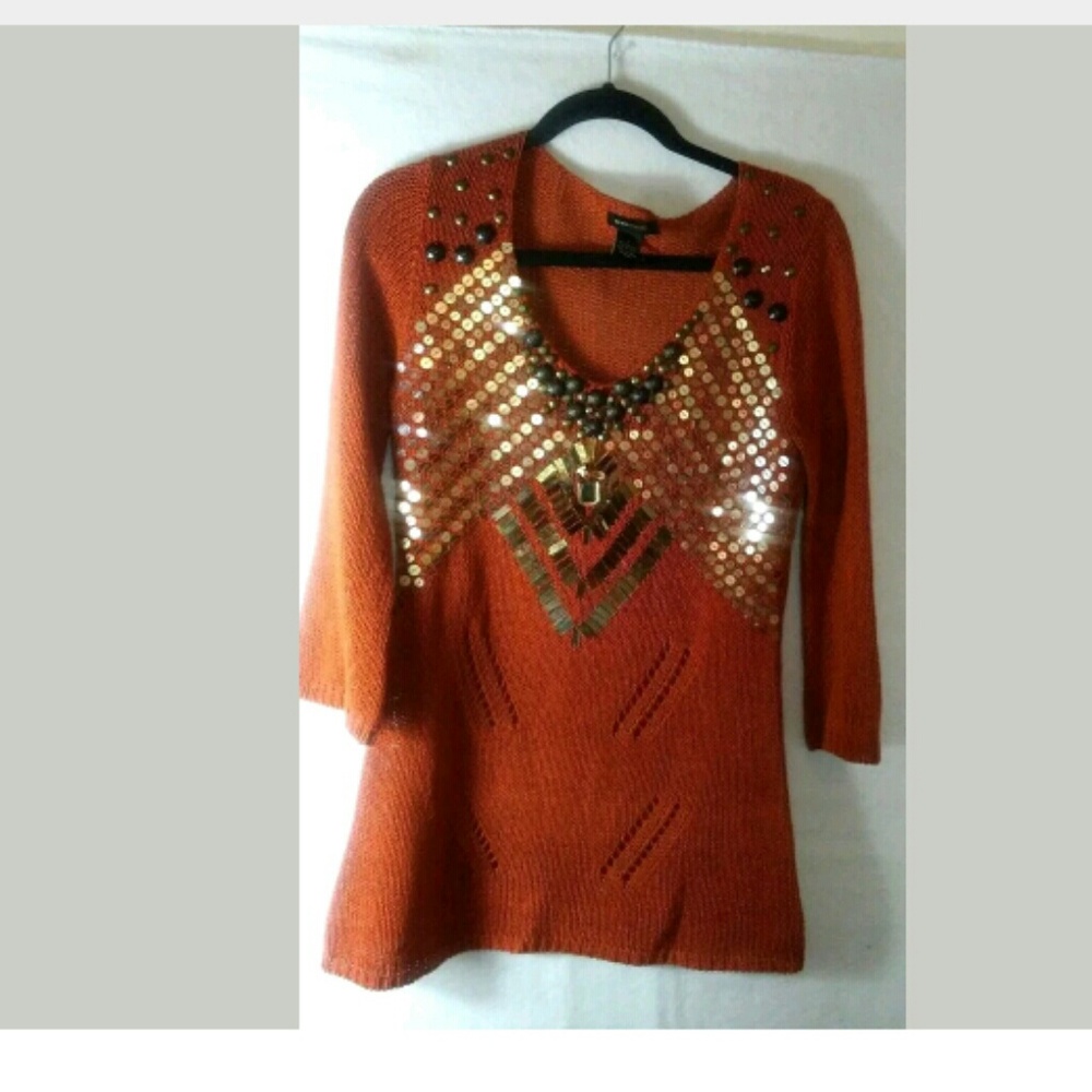 Sweater - Picture 2 of 3